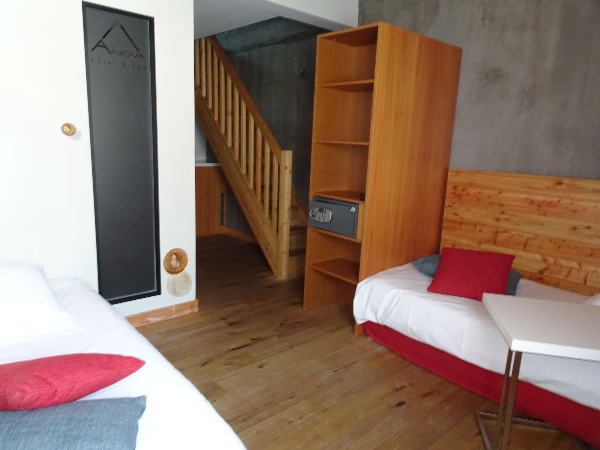 Anova Hotel & Spa Montgenevre Exterior photo