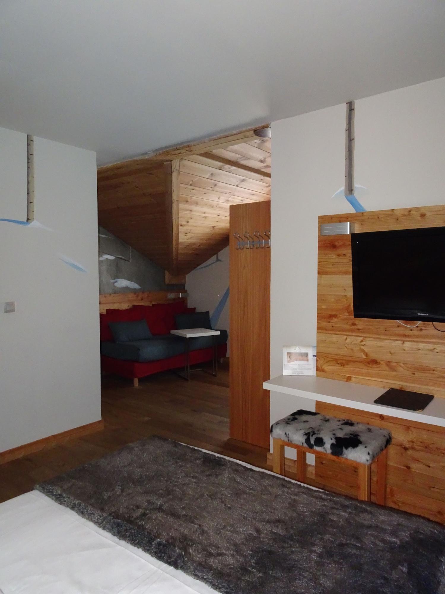 Anova Hotel & Spa Montgenevre Exterior photo