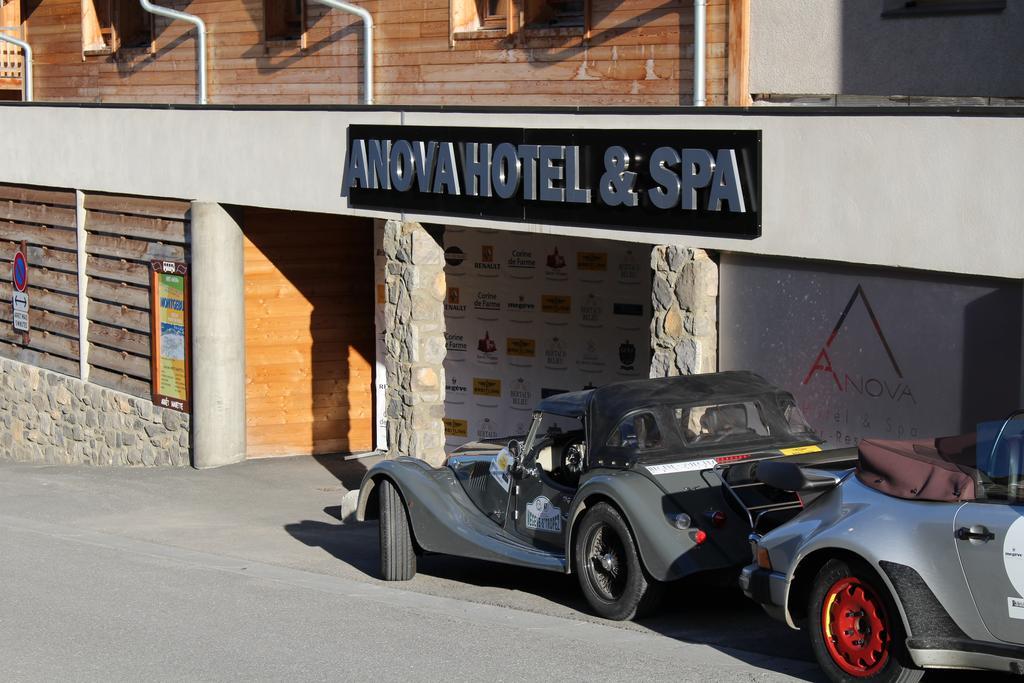 Anova Hotel & Spa Montgenevre Exterior photo